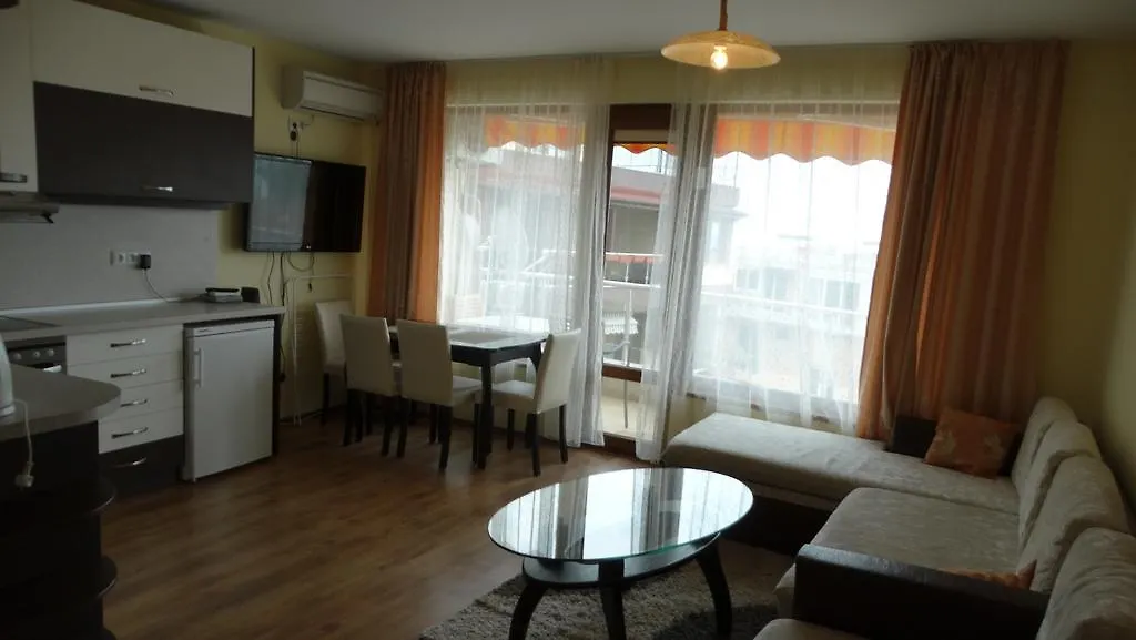 Sunny Sands Studios Burgas Stad