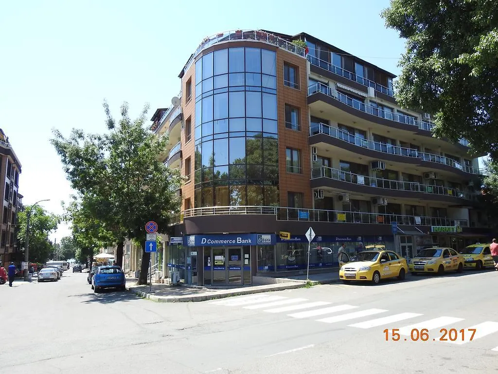 Sunny Sands Studios Burgas Stad