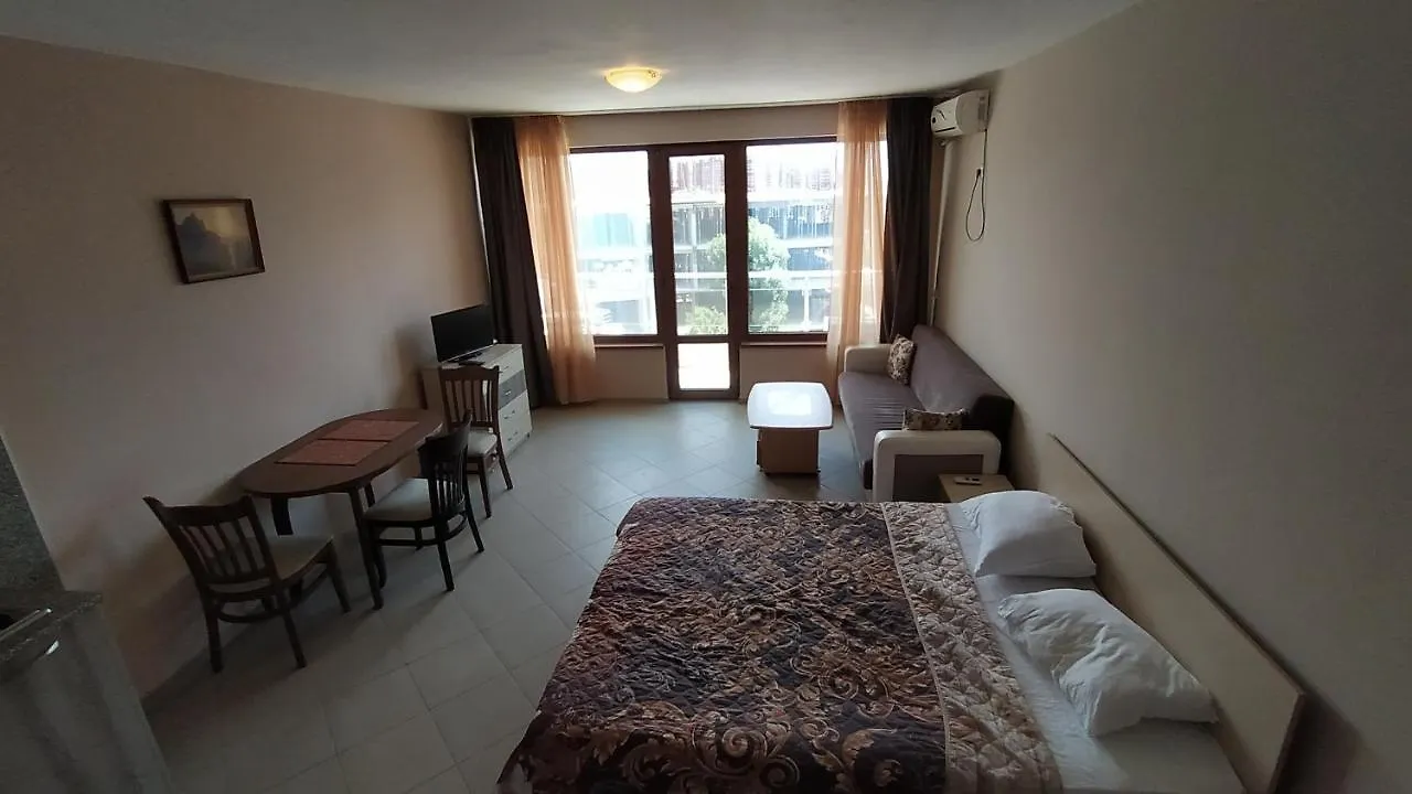 Sunny Sands Studios Burgas