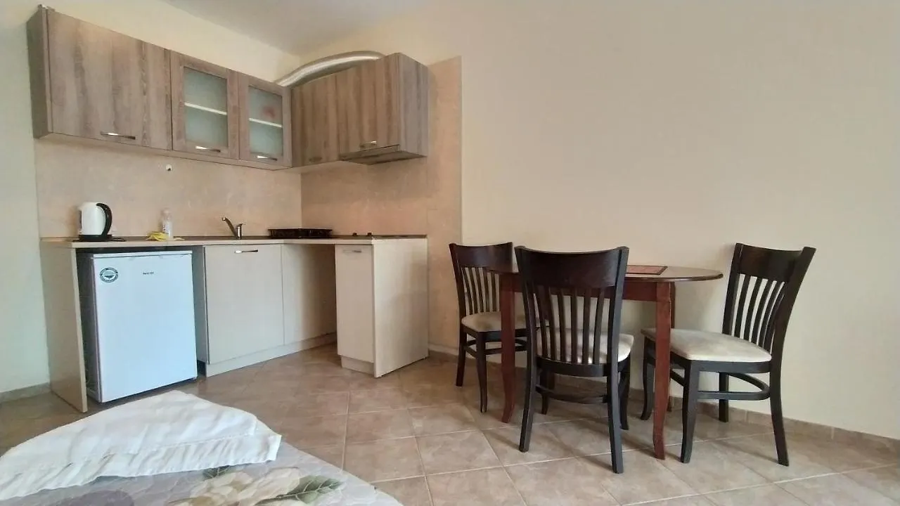 Sunny Sands Studios Burgas 0*,