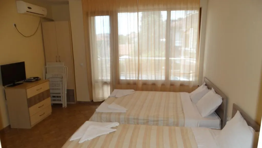 Sunny Sands Studios Burgas Apartment