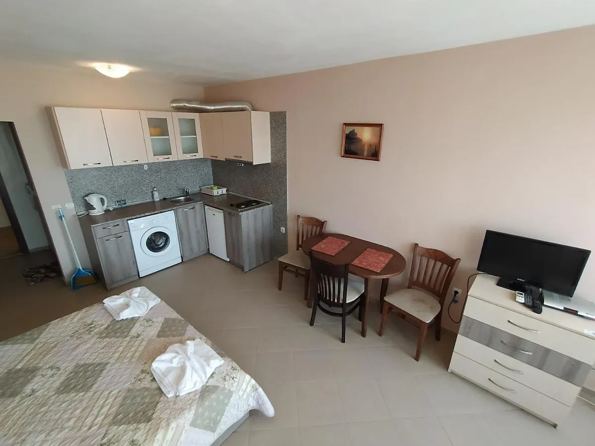 Sunny Sands Studios Burgas 0*,